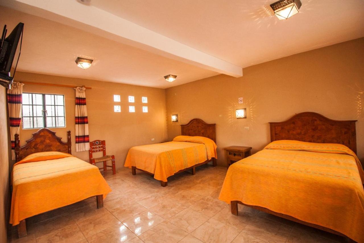Margarita Hotel Bandita Екстер'єр фото